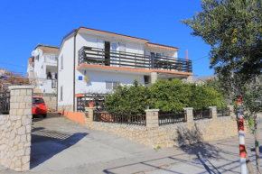  Apartments by the sea Seget Vranjica, Trogir - 6094  Сегет Враница